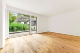 Wohn- und Essbereich - Morgensonne auf der großzügigen Dachterrasse: Barrierearmer Wohnkomfort im Neubau!