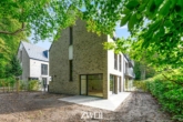 Haus- und Gartenansicht - Familienfreundliches Neubau-Townhouse: 4 Zimmer, 2 Bäder & eigener Garten!