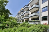 Frontansicht - Lebensqualität pur: Ruhig, saniert und nur 300m zur Alster!