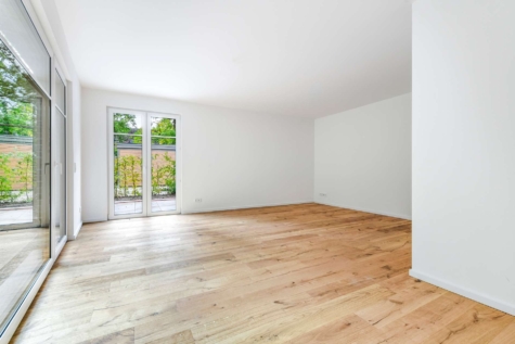 Ein Zuhause mit Platz im Grünen: 3,5 Zimmer, Süd-Terrasse & Privatgarten!, 22391 Hamburg, Erdgeschosswohnung