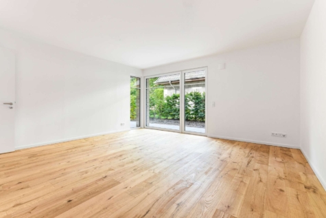Durchdachter Grundriss und eigener kleiner Garten: Bezugsfertige Neubauwohnung in Wellingsbüttel!, 22391 Hamburg, Erdgeschosswohnung