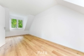 2. OG: Schlafzimmer - Hausgefühl trifft Moderne: Bezugsfertiges Neubau-Stadthaus mit ruhigem Garten!