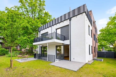 Stadtwohnung im XL-Format: Zwei Ebenen, eigener Garten, sofort bezugsbereit!, 22297 Hamburg, Erdgeschosswohnung